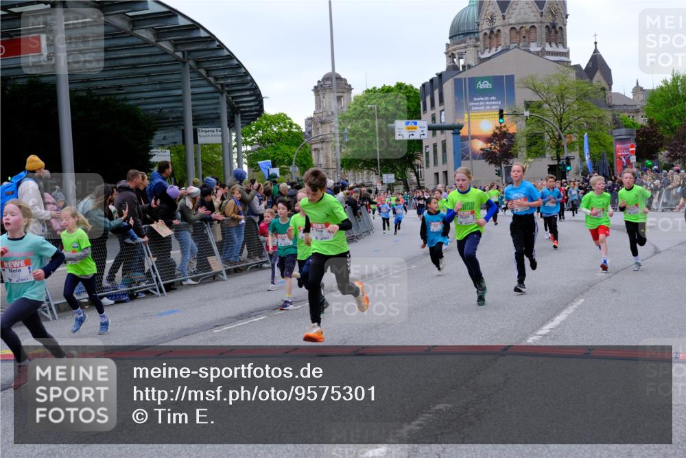 25.04.2026 - Das Zehntel Tim E. http://msf.ph/oto/9575301 25.04.2026 10:53:23 Ziel 5249, 5260, 5275, 5289, 5570, 5710, 5829, 6008, 6053, 6365, 6744, 6750, 6928, 6941, 6955, 7091, 7093, 7109, 7166, 7168, 7223, 7306, 7312, 7829, 7860, 7881, 7916 meine-sportfotos.de