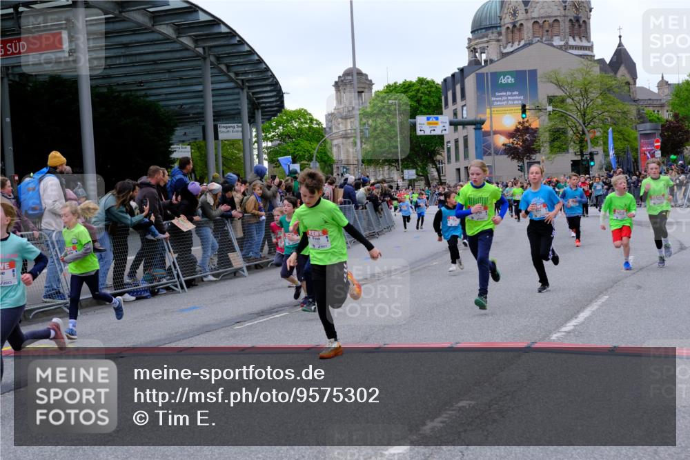 25.04.2026 - Das Zehntel Tim E. http://msf.ph/oto/9575302 25.04.2026 10:53:23 Ziel 5249, 5260, 5275, 5289, 5570, 5710, 5829, 6008, 6053, 6365, 6744, 6750, 6928, 6941, 6955, 7091, 7093, 7109, 7166, 7168, 7223, 7306, 7312, 7829, 7860, 7881, 7916 meine-sportfotos.de
