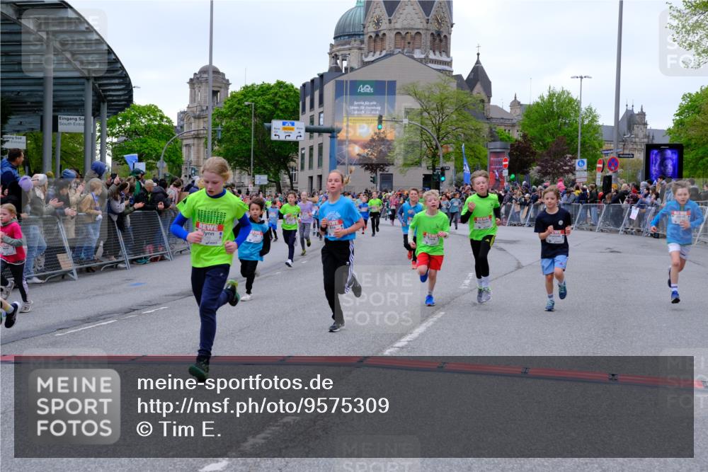 25.04.2026 - Das Zehntel Tim E. http://msf.ph/oto/9575309 25.04.2026 10:53:23 Ziel 5249, 5260, 5275, 5289, 5570, 5710, 5829, 6008, 6053, 6365, 6744, 6750, 6928, 6941, 6955, 7091, 7093, 7109, 7166, 7168, 7223, 7306, 7312, 7829, 7860, 7881, 7916 meine-sportfotos.de