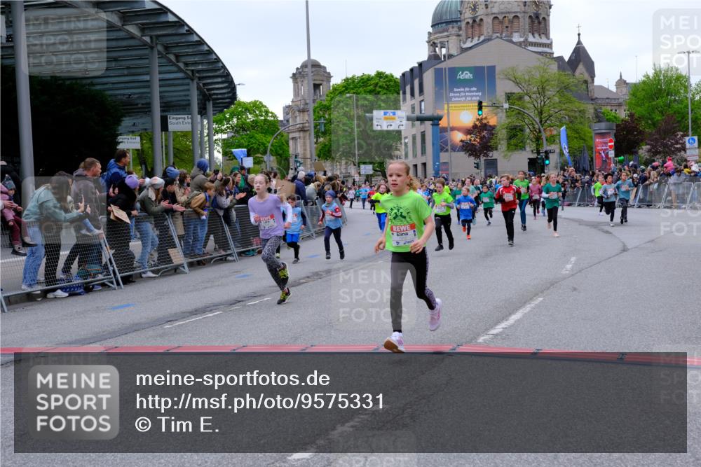 25.04.2026 - Das Zehntel Tim E. http://msf.ph/oto/9575331 25.04.2026 10:53:27 Ziel 5249, 5259, 5260, 5275, 5570, 5701, 5710, 5829, 6008, 6053, 6212, 6311, 6365, 6450, 6744, 6750, 6928, 7091, 7093, 7109, 7166, 7168, 7247, 7312, 7340, 7540, 7544, 7641, 7652, 7678, 7829, 7881, 7896, 7916 meine-sportfotos.de