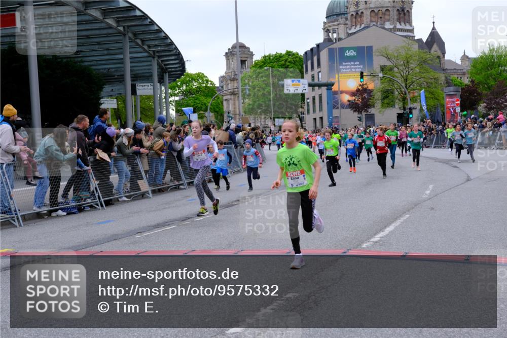 25.04.2026 - Das Zehntel Tim E. http://msf.ph/oto/9575332 25.04.2026 10:53:27 Ziel 5249, 5259, 5260, 5275, 5570, 5701, 5710, 5829, 6008, 6053, 6212, 6311, 6365, 6450, 6744, 6750, 6928, 7091, 7093, 7109, 7166, 7168, 7247, 7312, 7340, 7540, 7544, 7641, 7652, 7678, 7829, 7881, 7896, 7916 meine-sportfotos.de