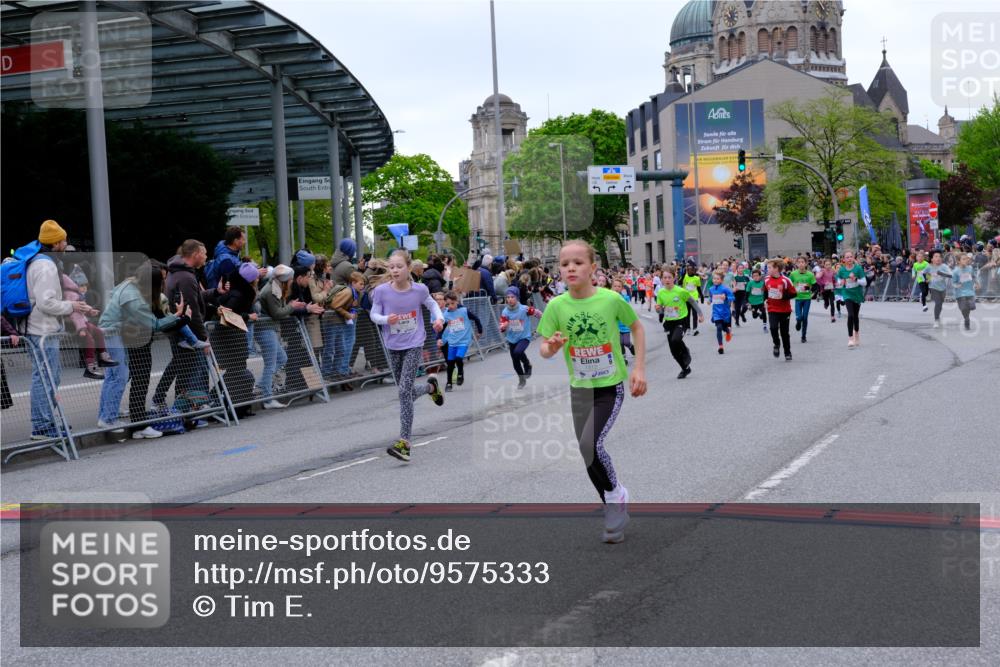 25.04.2026 - Das Zehntel Tim E. http://msf.ph/oto/9575333 25.04.2026 10:53:27 Ziel 5249, 5259, 5260, 5275, 5570, 5701, 5710, 5829, 6008, 6053, 6212, 6311, 6365, 6450, 6744, 6750, 6928, 7091, 7093, 7109, 7166, 7168, 7247, 7312, 7340, 7540, 7544, 7641, 7652, 7678, 7829, 7881, 7896, 7916 meine-sportfotos.de