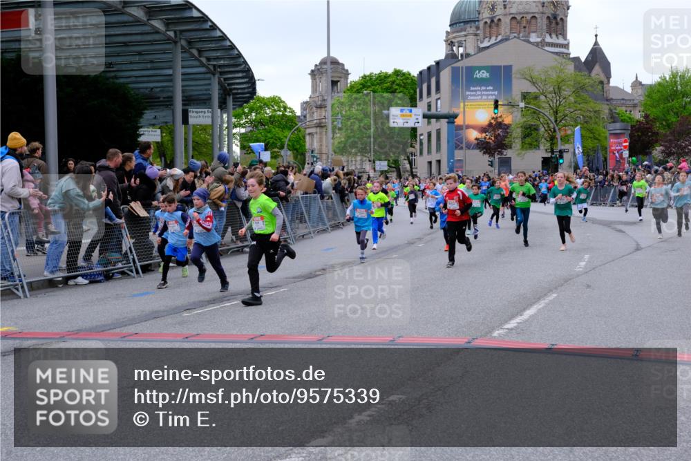 25.04.2026 - Das Zehntel Tim E. http://msf.ph/oto/9575339 25.04.2026 10:53:29 Ziel 5249, 5259, 5275, 5278, 5570, 5701, 5710, 5829, 6008, 6051, 6053, 6212, 6311, 6450, 6744, 6750, 6763, 6928, 7091, 7093, 7106, 7109, 7166, 7168, 7247, 7312, 7340, 7540, 7544, 7641, 7652, 7678, 7703, 7829, 7839, 7881, 7889, 7896, 7917, 8049 meine-sportfotos.de