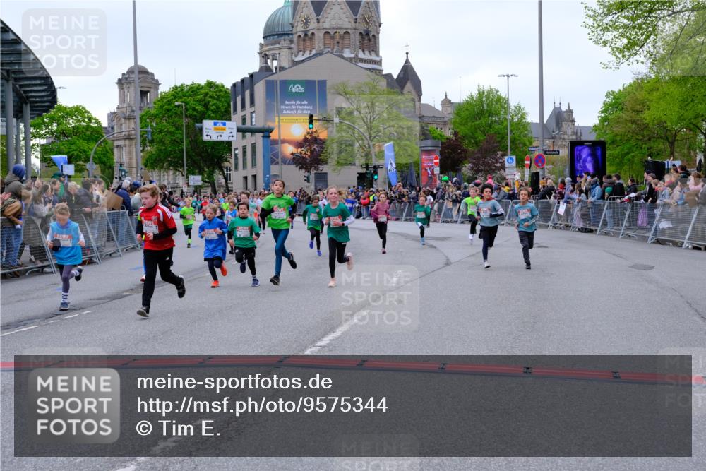 25.04.2026 - Das Zehntel Tim E. http://msf.ph/oto/9575344 25.04.2026 10:53:30 Ziel 5173, 5249, 5259, 5275, 5278, 5279, 5570, 5701, 5710, 5829, 6008, 6051, 6212, 6229, 6311, 6450, 6744, 6750, 6763, 6928, 7091, 7093, 7106, 7109, 7166, 7168, 7247, 7312, 7340, 7540, 7544, 7641, 7652, 7678, 7703, 7829, 7839, 7881, 7889, 7896, 7917, 8049 meine-sportfotos.de