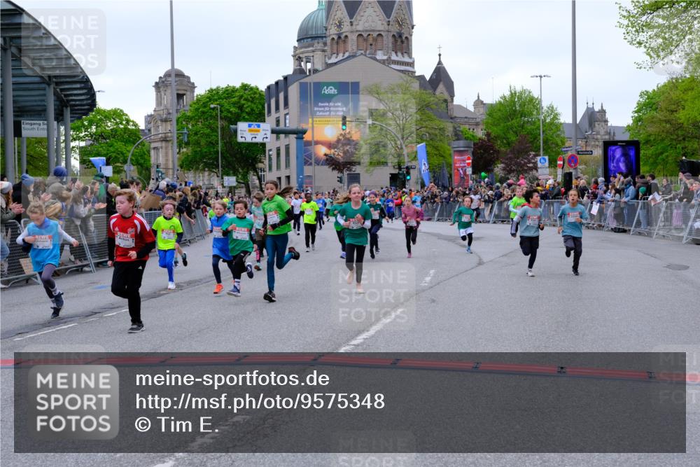 25.04.2026 - Das Zehntel Tim E. http://msf.ph/oto/9575348 25.04.2026 10:53:30 Ziel 5173, 5249, 5259, 5275, 5278, 5279, 5570, 5701, 5710, 5829, 6008, 6051, 6212, 6229, 6311, 6450, 6744, 6750, 6763, 6928, 7091, 7093, 7106, 7109, 7166, 7168, 7247, 7312, 7340, 7540, 7544, 7641, 7652, 7678, 7703, 7829, 7839, 7881, 7889, 7896, 7917, 8049 meine-sportfotos.de