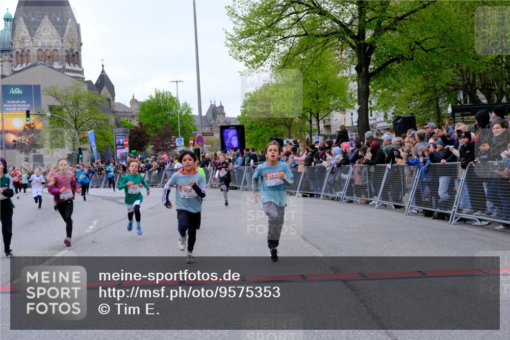 25.04.2026 - Das Zehntel Tim E. http://msf.ph/oto/9575353 25.04.2026 10:53:32 Ziel 5173, 5259, 5269, 5275, 5278, 5279, 5529, 5570, 5701, 5710, 5795, 5829, 6051, 6212, 6229, 6237, 6311, 6450, 6744, 6750, 6763, 7106, 7247, 7312, 7340, 7387, 7540, 7544, 7641, 7652, 7678, 7703, 7829, 7839, 7889, 7896, 7917, 8049 meine-sportfotos.de