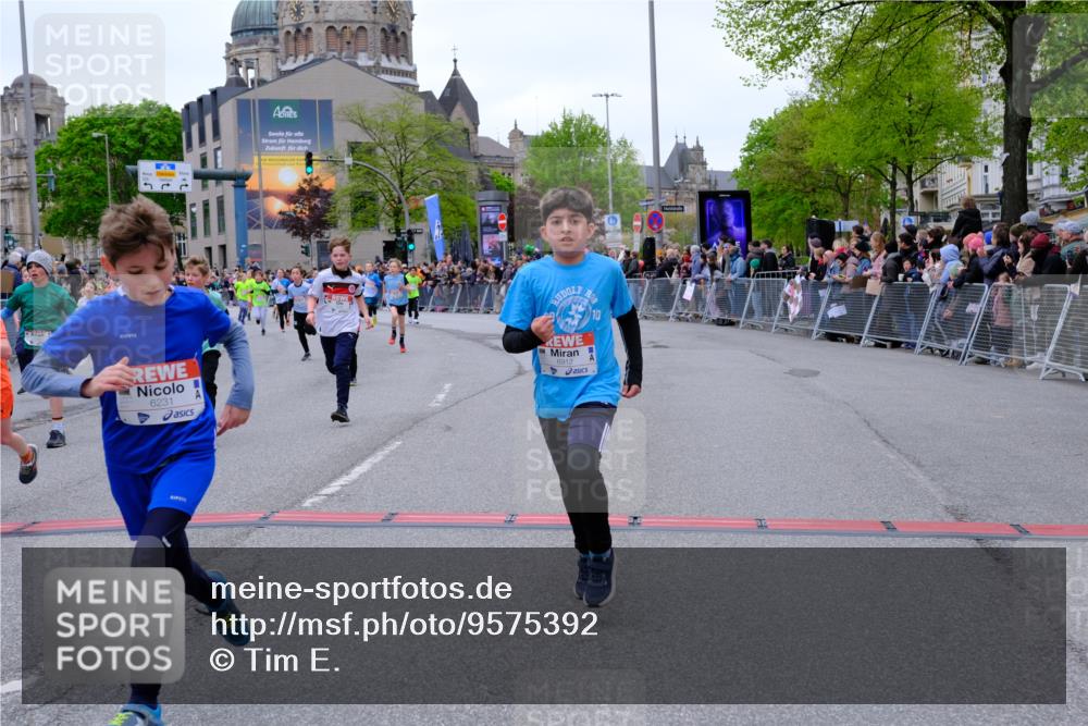 25.04.2026 - Das Zehntel Tim E. http://msf.ph/oto/9575392 25.04.2026 10:53:40 Ziel 5030, 5165, 5173, 5269, 5278, 5279, 5317, 5318, 5324, 5529, 5795, 6028, 6051, 6106, 6166, 6229, 6231, 6237, 6244, 6363, 6763, 6912, 6926, 7106, 7181, 7185, 7191, 7245, 7387, 7690, 7703, 7839, 7885, 7889, 7899, 7917, 8048, 8049, 8059 meine-sportfotos.de