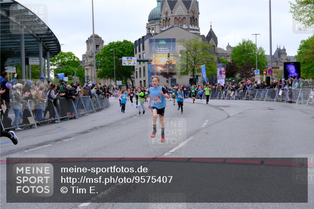 25.04.2026 - Das Zehntel Tim E. http://msf.ph/oto/9575407 25.04.2026 10:53:43 Ziel 5030, 5165, 5269, 5317, 5318, 5324, 5529, 5683, 5795, 6028, 6106, 6166, 6231, 6237, 6244, 6363, 6912, 6926, 7153, 7181, 7185, 7191, 7245, 7387, 7690, 7697, 7885, 7899, 8048, 8059 meine-sportfotos.de