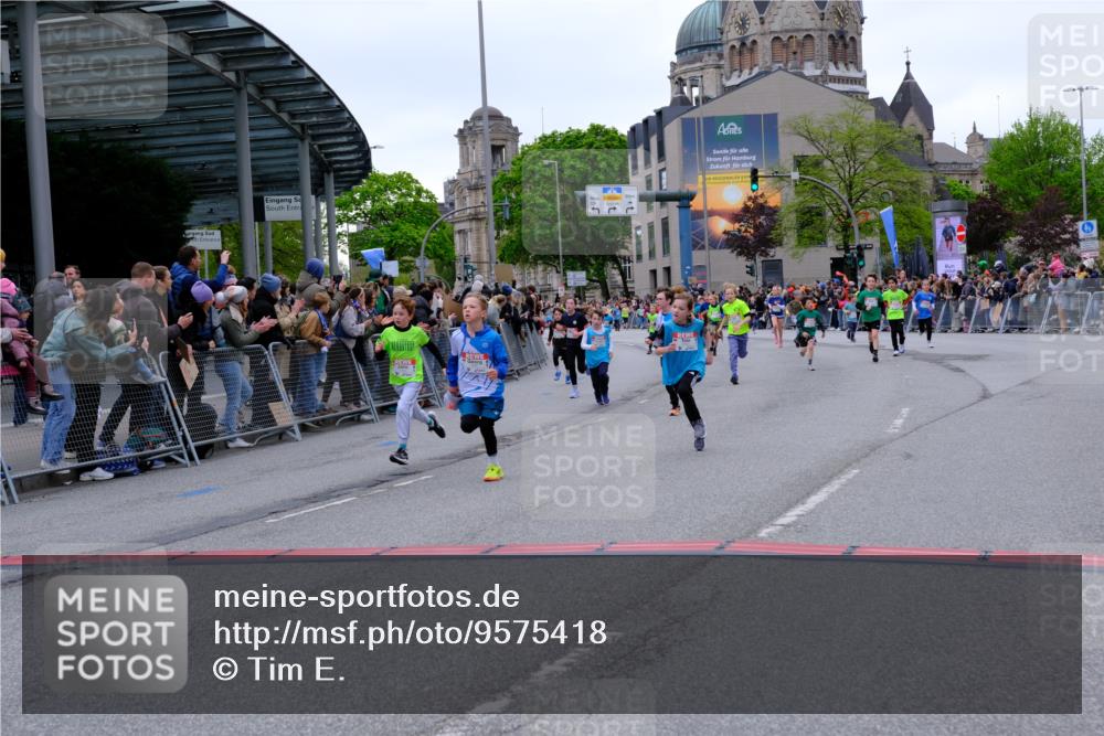 25.04.2026 - Das Zehntel Tim E. http://msf.ph/oto/9575418 25.04.2026 10:53:46 Ziel 5030, 5317, 5318, 5324, 5564, 5683, 5729, 6028, 6106, 6166, 6213, 6231, 6244, 6363, 6364, 6912, 6926, 7153, 7181, 7185, 7233, 7245, 7253, 7690, 7697, 7746, 7830, 7885, 7899, 8048, 8059 meine-sportfotos.de