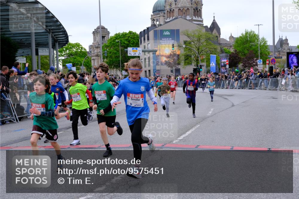 25.04.2026 - Das Zehntel Tim E. http://msf.ph/oto/9575451 25.04.2026 10:53:52 Ziel 5234, 5411, 5424, 5564, 5683, 5713, 5729, 5878, 5879, 6060, 6213, 6222, 6226, 6364, 6373, 6623, 6709, 7148, 7153, 7194, 7233, 7253, 7623, 7697, 7746, 7830, 7940, 8041 meine-sportfotos.de