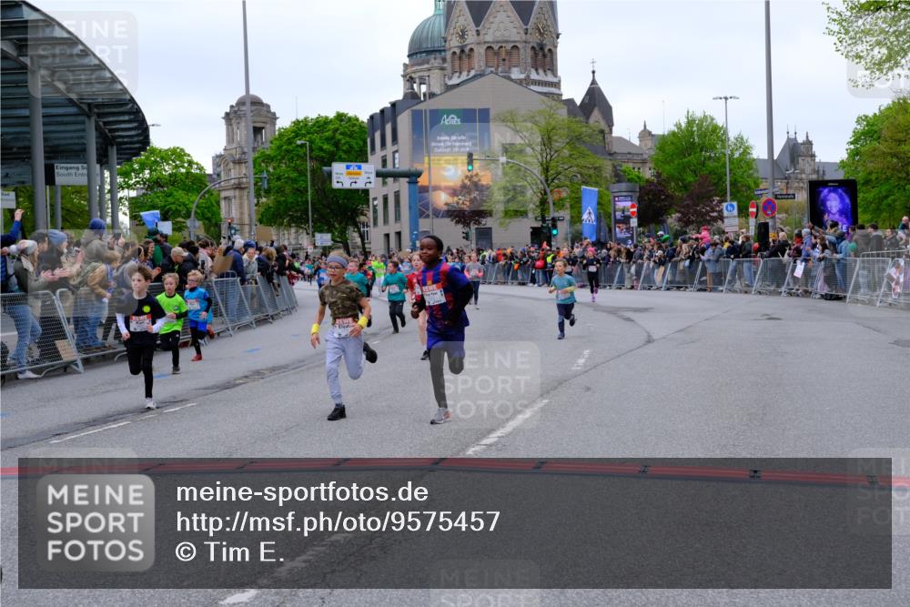25.04.2026 - Das Zehntel Tim E. http://msf.ph/oto/9575457 25.04.2026 10:53:53 Ziel 5234, 5411, 5424, 5564, 5683, 5713, 5729, 5878, 5879, 6060, 6213, 6222, 6226, 6364, 6373, 6623, 6709, 7148, 7153, 7194, 7233, 7253, 7623, 7697, 7746, 7830, 7940, 8041 meine-sportfotos.de