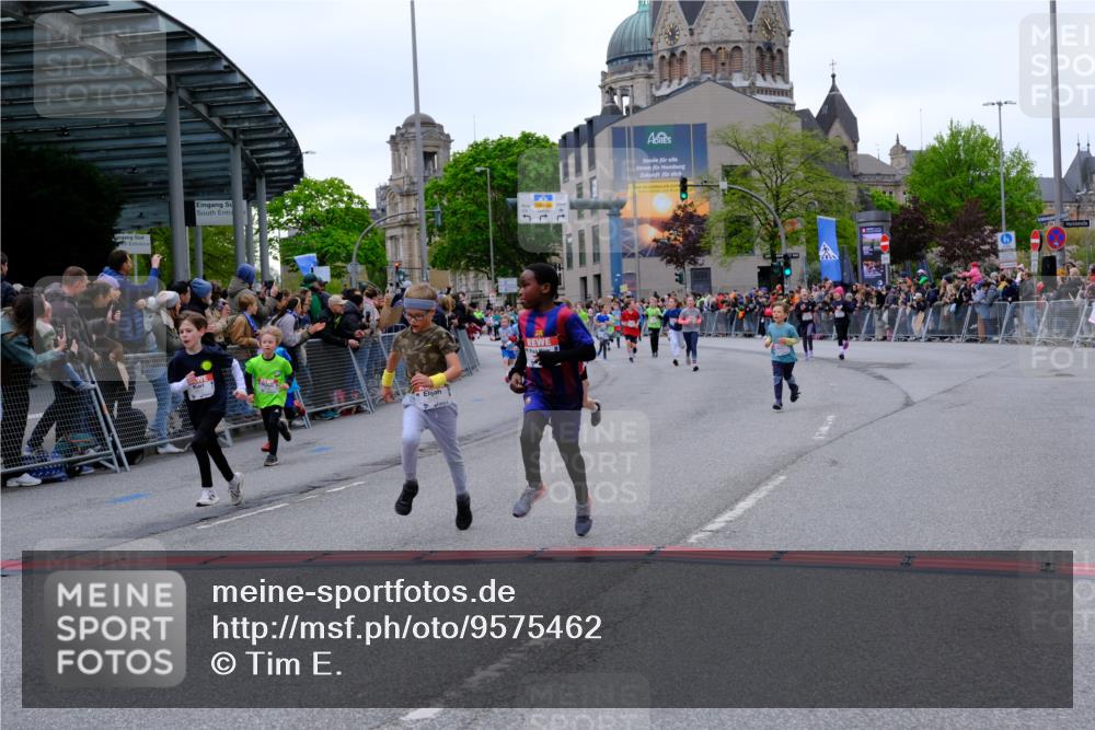 25.04.2026 - Das Zehntel Tim E. http://msf.ph/oto/9575462 25.04.2026 10:53:53 Ziel 5234, 5411, 5424, 5564, 5683, 5713, 5729, 5878, 5879, 6060, 6213, 6222, 6226, 6364, 6373, 6623, 6709, 7148, 7153, 7194, 7233, 7253, 7623, 7697, 7746, 7830, 7940, 8041 meine-sportfotos.de