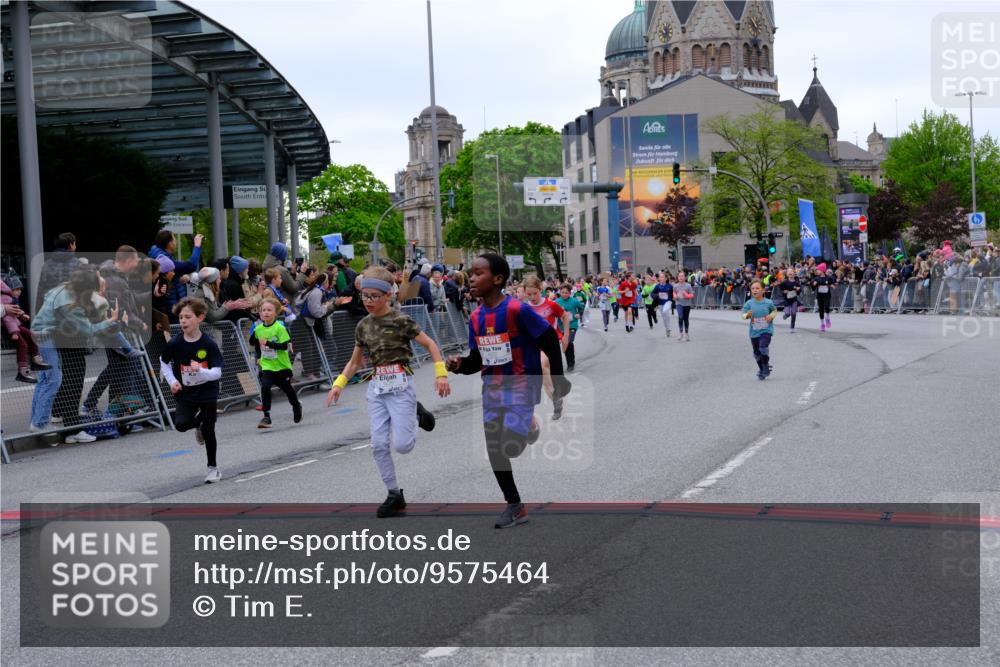 25.04.2026 - Das Zehntel Tim E. http://msf.ph/oto/9575464 25.04.2026 10:53:53 Ziel 5234, 5411, 5424, 5564, 5683, 5713, 5729, 5878, 5879, 6060, 6213, 6222, 6226, 6364, 6373, 6623, 6709, 7148, 7153, 7194, 7233, 7253, 7623, 7697, 7746, 7830, 7940, 8041 meine-sportfotos.de