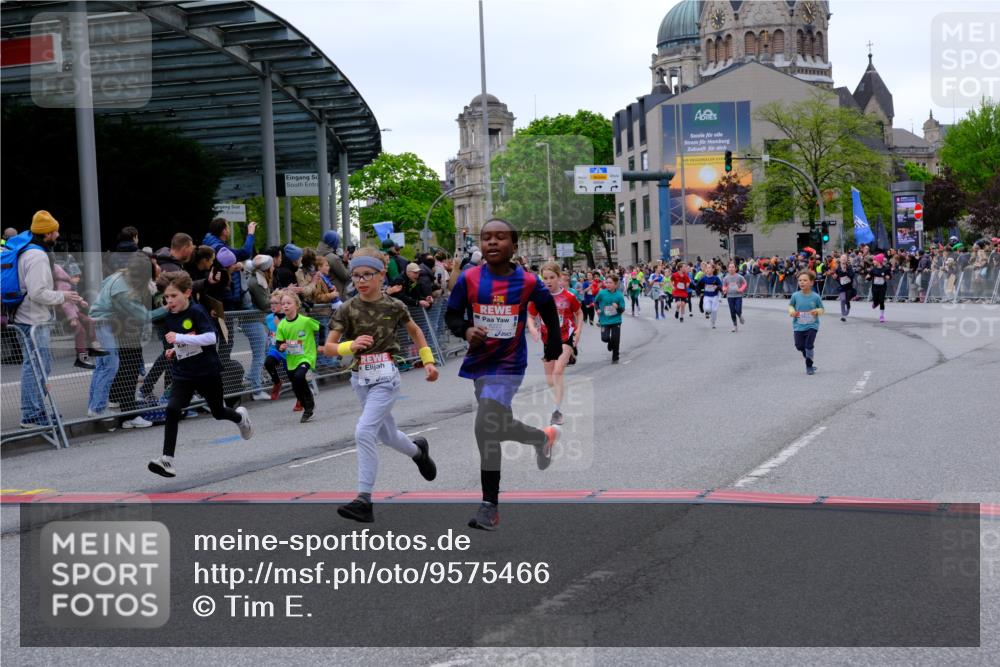25.04.2026 - Das Zehntel Tim E. http://msf.ph/oto/9575466 25.04.2026 10:53:54 Ziel 5234, 5411, 5424, 5446, 5564, 5683, 5713, 5729, 5878, 5879, 6060, 6213, 6222, 6226, 6364, 6373, 6393, 6623, 6709, 7148, 7153, 7194, 7233, 7253, 7623, 7697, 7746, 7830, 7940, 8041 meine-sportfotos.de