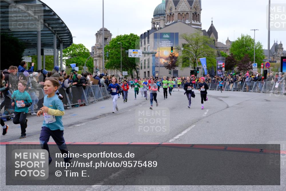 25.04.2026 - Das Zehntel Tim E. http://msf.ph/oto/9575489 25.04.2026 10:53:57 Ziel 5234, 5387, 5411, 5424, 5446, 5558, 5584, 5713, 5878, 5879, 6060, 6213, 6222, 6226, 6247, 6364, 6373, 6393, 6623, 6709, 7148, 7194, 7623, 7830, 7940, 8041 meine-sportfotos.de
