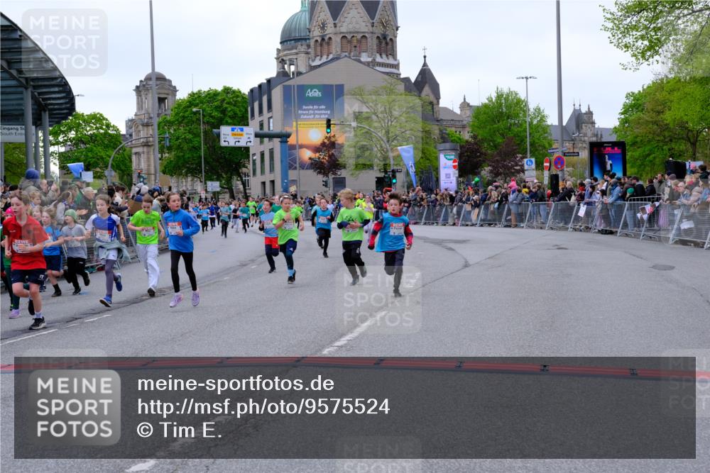 25.04.2026 - Das Zehntel Tim E. http://msf.ph/oto/9575524 25.04.2026 10:54:02 Ziel 5234, 5387, 5390, 5446, 5548, 5558, 5584, 5713, 5771, 5786, 5878, 5879, 6036, 6076, 6219, 6227, 6247, 6373, 6393, 6500, 6505, 7133, 7205, 7307, 7314, 7623, 7681, 8019, 8067 meine-sportfotos.de