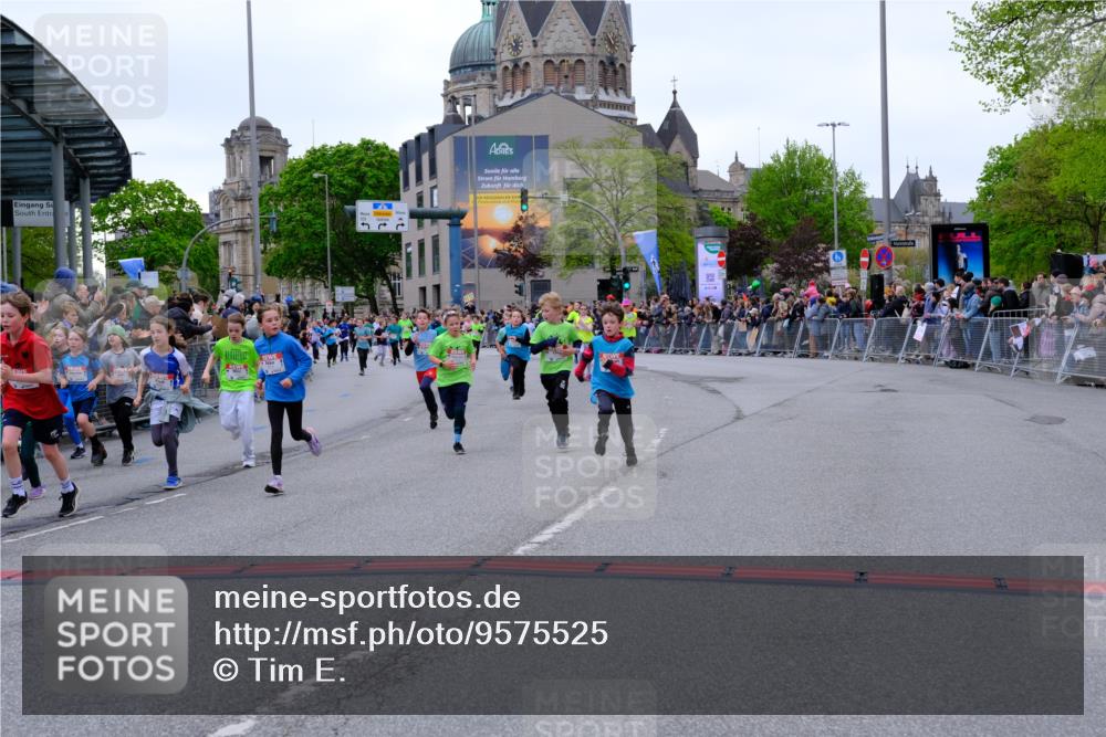 25.04.2026 - Das Zehntel Tim E. http://msf.ph/oto/9575525 25.04.2026 10:54:02 Ziel 5234, 5387, 5390, 5446, 5548, 5558, 5584, 5713, 5771, 5786, 5878, 5879, 6036, 6076, 6219, 6227, 6247, 6373, 6393, 6500, 6505, 7133, 7205, 7307, 7314, 7623, 7681, 8019, 8067 meine-sportfotos.de
