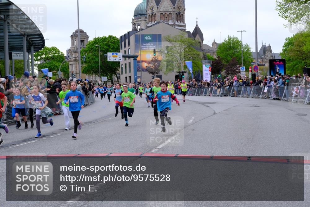 25.04.2026 - Das Zehntel Tim E. http://msf.ph/oto/9575528 25.04.2026 10:54:02 Ziel 5234, 5387, 5390, 5446, 5548, 5558, 5584, 5713, 5771, 5786, 5878, 5879, 6036, 6076, 6219, 6227, 6247, 6373, 6393, 6500, 6505, 7133, 7205, 7307, 7314, 7623, 7681, 8019, 8067 meine-sportfotos.de