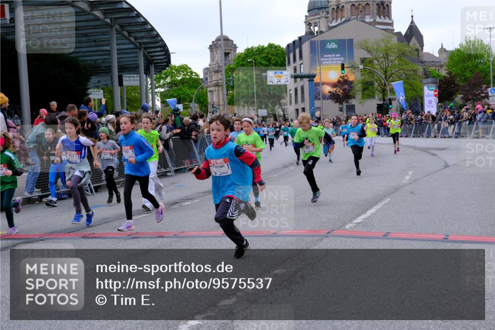 25.04.2026 - Das Zehntel Tim E. http://msf.ph/oto/9575537 25.04.2026 10:54:03 Ziel 5387, 5390, 5446, 5548, 5558, 5584, 5771, 5786, 5878, 5879, 6036, 6065, 6076, 6219, 6227, 6247, 6373, 6393, 6500, 6505, 7133, 7205, 7307, 7314, 7623, 7681, 8019, 8067 meine-sportfotos.de