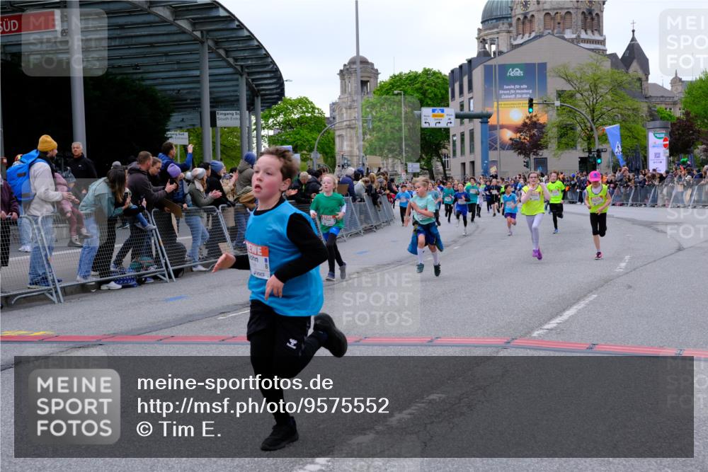 25.04.2026 - Das Zehntel Tim E. http://msf.ph/oto/9575552 25.04.2026 10:54:05 Ziel 5357, 5387, 5390, 5446, 5548, 5558, 5584, 5771, 5786, 5827, 6036, 6065, 6076, 6219, 6227, 6247, 6393, 6500, 6505, 7133, 7205, 7249, 7307, 7314, 7681, 8019, 8067 meine-sportfotos.de