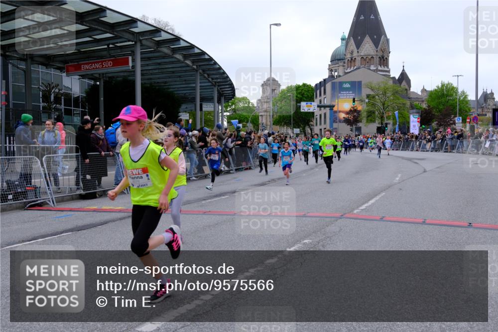 25.04.2026 - Das Zehntel Tim E. http://msf.ph/oto/9575566 25.04.2026 10:54:08 Ziel 5357, 5387, 5390, 5447, 5548, 5771, 5786, 5827, 5901, 5903, 6036, 6065, 6076, 6219, 6227, 6500, 6505, 6844, 7133, 7175, 7205, 7249, 7307, 7314, 7526, 7681, 8019, 8067 meine-sportfotos.de
