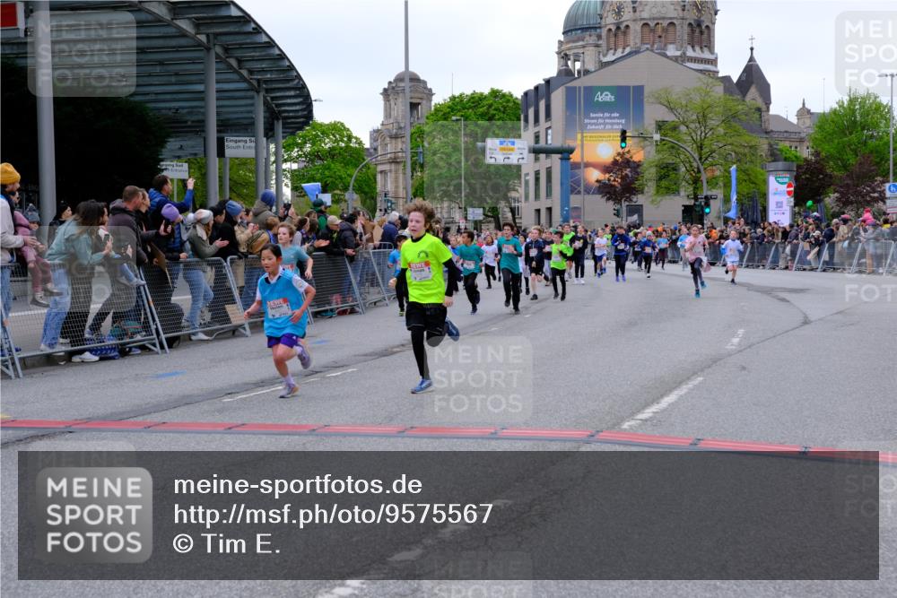 25.04.2026 - Das Zehntel Tim E. http://msf.ph/oto/9575567 25.04.2026 10:54:09 Ziel 5255, 5357, 5387, 5390, 5447, 5548, 5771, 5786, 5827, 5901, 5903, 6036, 6065, 6076, 6219, 6227, 6500, 6505, 6613, 6844, 7133, 7175, 7183, 7205, 7249, 7307, 7314, 7526, 7681, 8019, 8067 meine-sportfotos.de