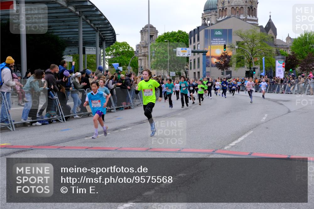 25.04.2026 - Das Zehntel Tim E. http://msf.ph/oto/9575568 25.04.2026 10:54:09 Ziel 5255, 5357, 5387, 5390, 5447, 5548, 5771, 5786, 5827, 5901, 5903, 6036, 6065, 6076, 6219, 6227, 6500, 6505, 6613, 6844, 7133, 7175, 7183, 7205, 7249, 7307, 7314, 7526, 7681, 8019, 8067 meine-sportfotos.de