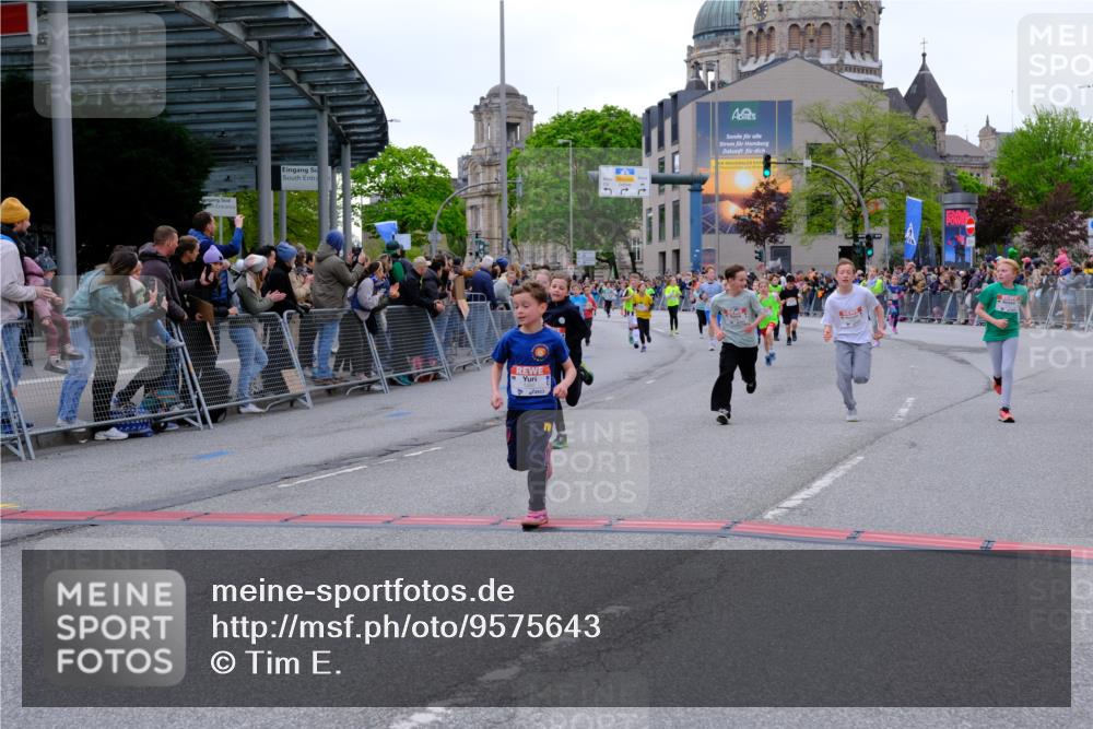 25.04.2026 - Das Zehntel Tim E. http://msf.ph/oto/9575643 25.04.2026 10:54:22 Ziel 5004, 5059, 5072, 5088, 5098, 5108, 5113, 5306, 5355, 5376, 5403, 5470, 5590, 5591, 5755, 5847, 6017, 6070, 6107, 6557, 6635, 6696, 6701, 6714, 6740, 6880, 6920, 6923, 6924, 6972, 7095, 7206, 7311, 7741, 7752, 7927, 7949 meine-sportfotos.de
