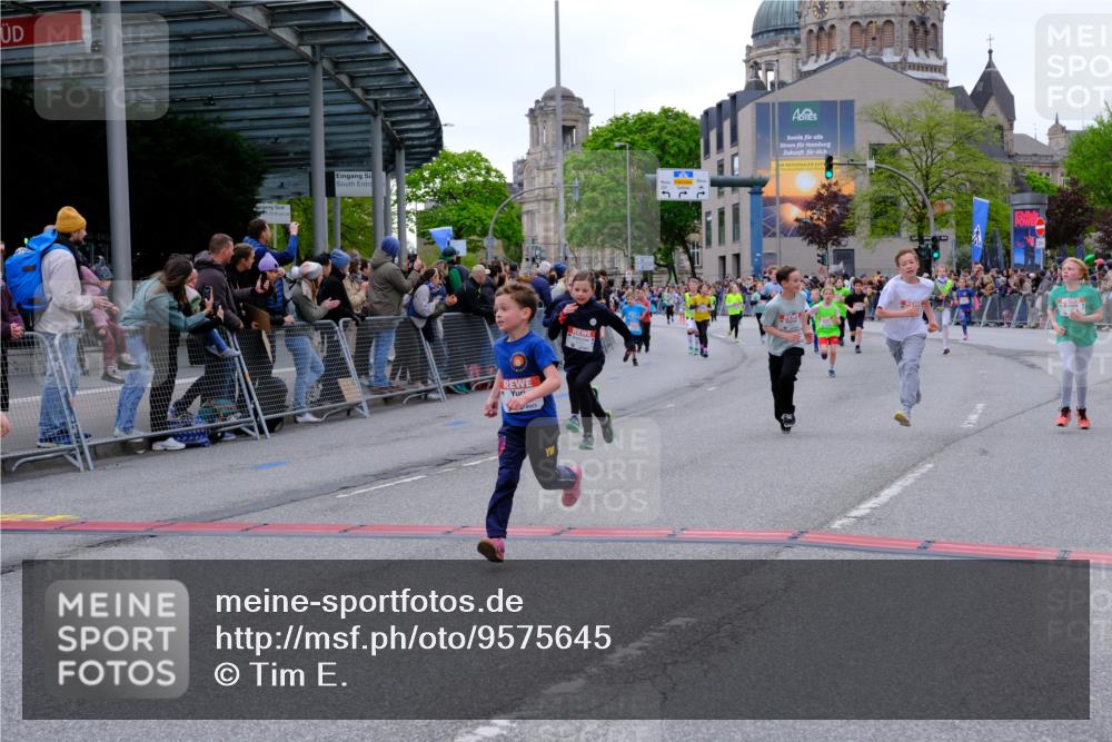 25.04.2026 - Das Zehntel Tim E. http://msf.ph/oto/9575645 25.04.2026 10:54:22 Ziel 5004, 5059, 5072, 5088, 5098, 5108, 5113, 5306, 5355, 5376, 5403, 5470, 5590, 5591, 5755, 5847, 6017, 6070, 6107, 6557, 6635, 6696, 6701, 6714, 6740, 6880, 6920, 6923, 6924, 6972, 7095, 7206, 7311, 7741, 7752, 7927, 7949 meine-sportfotos.de