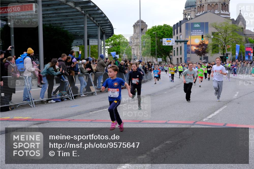 25.04.2026 - Das Zehntel Tim E. http://msf.ph/oto/9575647 25.04.2026 10:54:22 Ziel 5004, 5059, 5072, 5088, 5098, 5108, 5113, 5306, 5355, 5376, 5403, 5470, 5590, 5591, 5755, 5847, 6017, 6070, 6107, 6557, 6635, 6696, 6701, 6714, 6740, 6880, 6920, 6923, 6924, 6972, 7095, 7206, 7311, 7741, 7752, 7927, 7949 meine-sportfotos.de