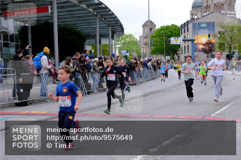 25.04.2026 - Das Zehntel Tim E. http://msf.ph/oto/9575649 25.04.2026 10:54:23 Ziel 5004, 5059, 5072, 5088, 5098, 5108, 5113, 5306, 5355, 5376, 5403, 5421, 5470, 5590, 5591, 5755, 5847, 6017, 6070, 6107, 6557, 6635, 6701, 6714, 6880, 6920, 6923, 6924, 6972, 7095, 7206, 7311, 7752, 7905, 7927, 7949 meine-sportfotos.de