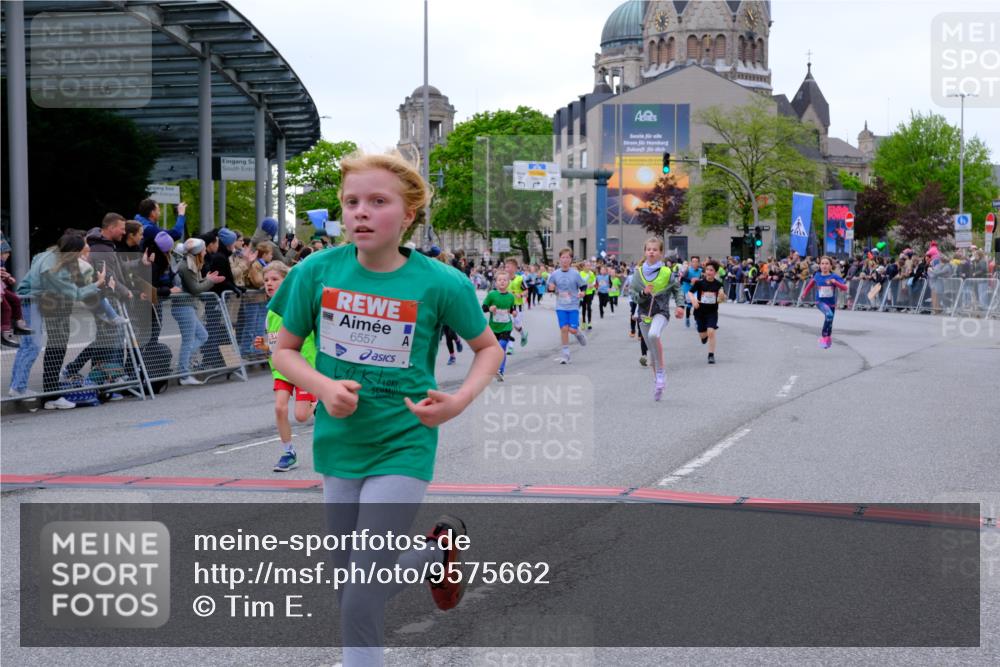 25.04.2026 - Das Zehntel Tim E. http://msf.ph/oto/9575662 25.04.2026 10:54:25 Ziel 5072, 5088, 5098, 5108, 5132, 5306, 5355, 5421, 5590, 5591, 5754, 5755, 5847, 6017, 6070, 6094, 6102, 6107, 6421, 6557, 6635, 6880, 6920, 6923, 6924, 6972, 6997, 7102, 7311, 7905, 7949 meine-sportfotos.de