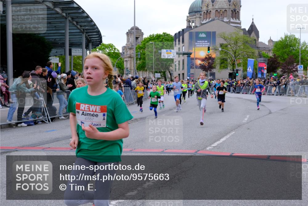 25.04.2026 - Das Zehntel Tim E. http://msf.ph/oto/9575663 25.04.2026 10:54:25 Ziel 5072, 5088, 5098, 5108, 5132, 5306, 5355, 5421, 5590, 5591, 5754, 5755, 5847, 6017, 6070, 6094, 6102, 6107, 6421, 6557, 6635, 6880, 6920, 6923, 6924, 6972, 6997, 7102, 7311, 7905, 7949 meine-sportfotos.de