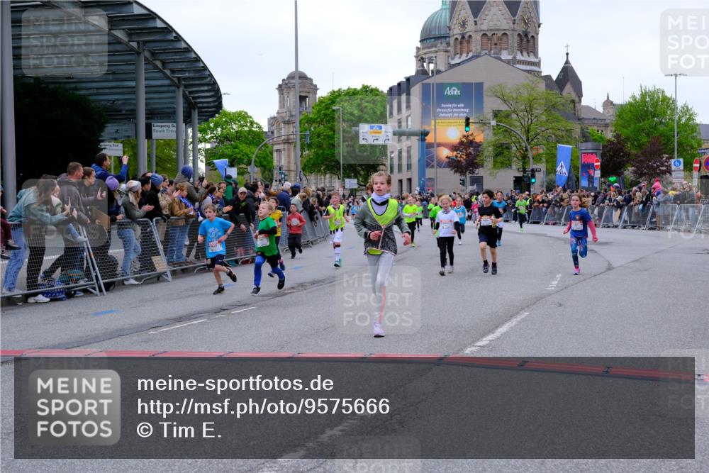 25.04.2026 - Das Zehntel Tim E. http://msf.ph/oto/9575666 25.04.2026 10:54:26 Ziel 5072, 5088, 5098, 5108, 5132, 5355, 5360, 5421, 5590, 5591, 5754, 5755, 5847, 6017, 6070, 6094, 6102, 6107, 6421, 6557, 6635, 6880, 6920, 6923, 6924, 6997, 7102, 7311, 7717, 7905 meine-sportfotos.de