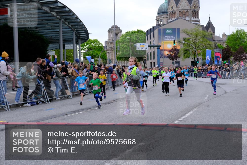 25.04.2026 - Das Zehntel Tim E. http://msf.ph/oto/9575668 25.04.2026 10:54:26 Ziel 5072, 5088, 5098, 5108, 5132, 5355, 5360, 5421, 5590, 5591, 5754, 5755, 5847, 6017, 6070, 6094, 6102, 6107, 6421, 6557, 6635, 6880, 6920, 6923, 6924, 6997, 7102, 7311, 7717, 7905 meine-sportfotos.de