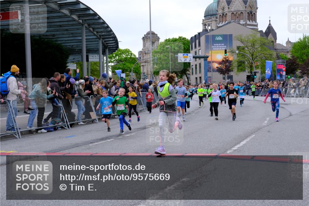 25.04.2026 - Das Zehntel Tim E. http://msf.ph/oto/9575669 25.04.2026 10:54:26 Ziel 5072, 5088, 5098, 5108, 5132, 5355, 5360, 5421, 5590, 5591, 5754, 5755, 5847, 6017, 6070, 6094, 6102, 6107, 6421, 6557, 6635, 6880, 6920, 6923, 6924, 6997, 7102, 7311, 7717, 7905 meine-sportfotos.de