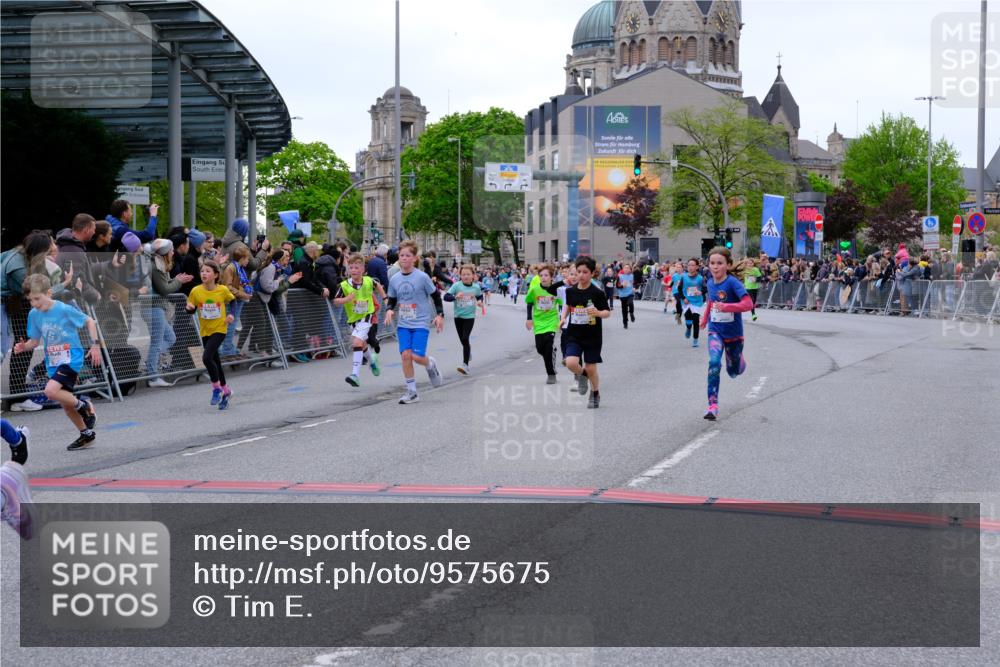 25.04.2026 - Das Zehntel Tim E. http://msf.ph/oto/9575675 25.04.2026 10:54:27 Ziel 5088, 5098, 5108, 5132, 5355, 5360, 5421, 5590, 5591, 5754, 5755, 5802, 5847, 6017, 6070, 6094, 6102, 6107, 6421, 6557, 6880, 6920, 6923, 6924, 6997, 7102, 7256, 7341, 7717, 7905 meine-sportfotos.de