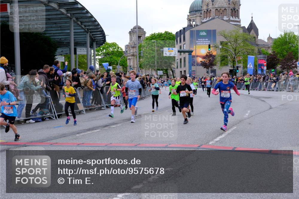 25.04.2026 - Das Zehntel Tim E. http://msf.ph/oto/9575678 25.04.2026 10:54:27 Ziel 5088, 5098, 5108, 5132, 5355, 5360, 5421, 5590, 5591, 5754, 5755, 5802, 5847, 6017, 6070, 6094, 6102, 6107, 6421, 6557, 6880, 6920, 6923, 6924, 6997, 7102, 7256, 7341, 7717, 7905 meine-sportfotos.de