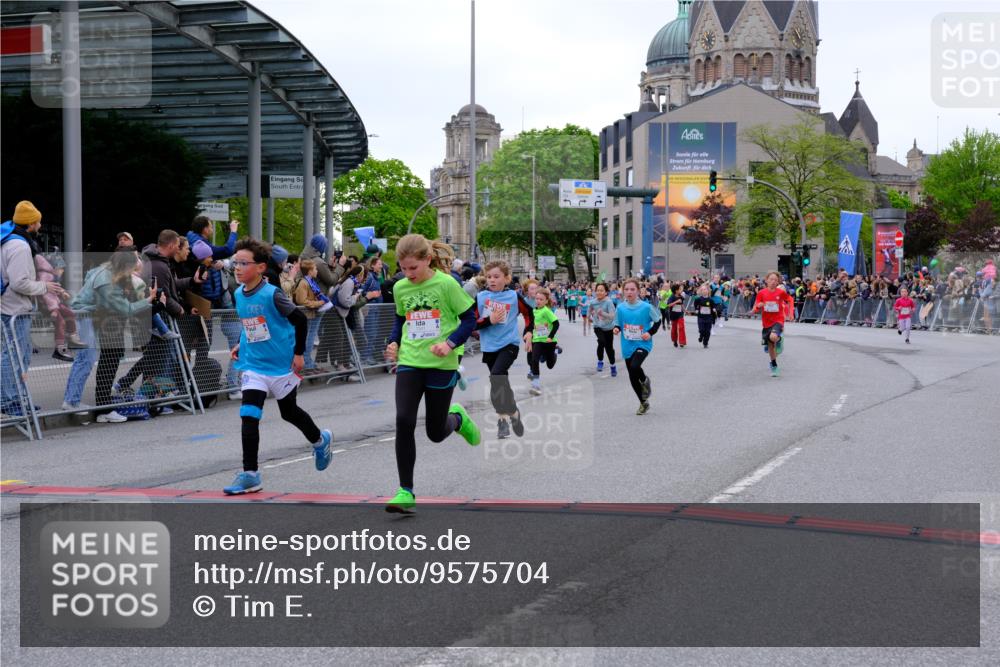 25.04.2026 - Das Zehntel Tim E. http://msf.ph/oto/9575704 25.04.2026 10:54:32 Ziel 5132, 5252, 5360, 5421, 5754, 5797, 5802, 5847, 6017, 6070, 6094, 6102, 6109, 6127, 6386, 6421, 6880, 6997, 7097, 7102, 7256, 7341, 7584, 7601, 7655, 7717, 7905 meine-sportfotos.de