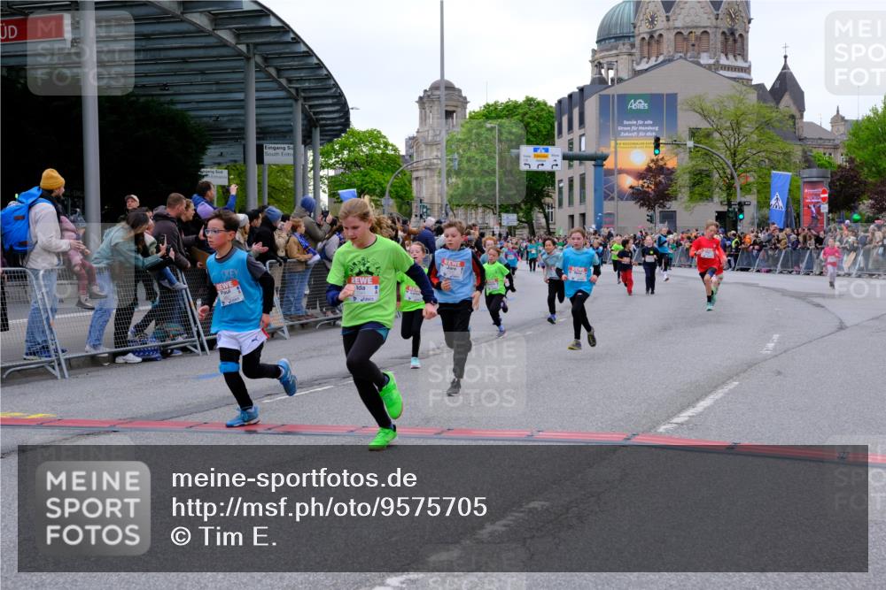 25.04.2026 - Das Zehntel Tim E. http://msf.ph/oto/9575705 25.04.2026 10:54:32 Ziel 5132, 5252, 5360, 5421, 5754, 5797, 5802, 5847, 6017, 6070, 6094, 6102, 6109, 6127, 6386, 6421, 6880, 6997, 7097, 7102, 7256, 7341, 7584, 7601, 7655, 7717, 7905 meine-sportfotos.de