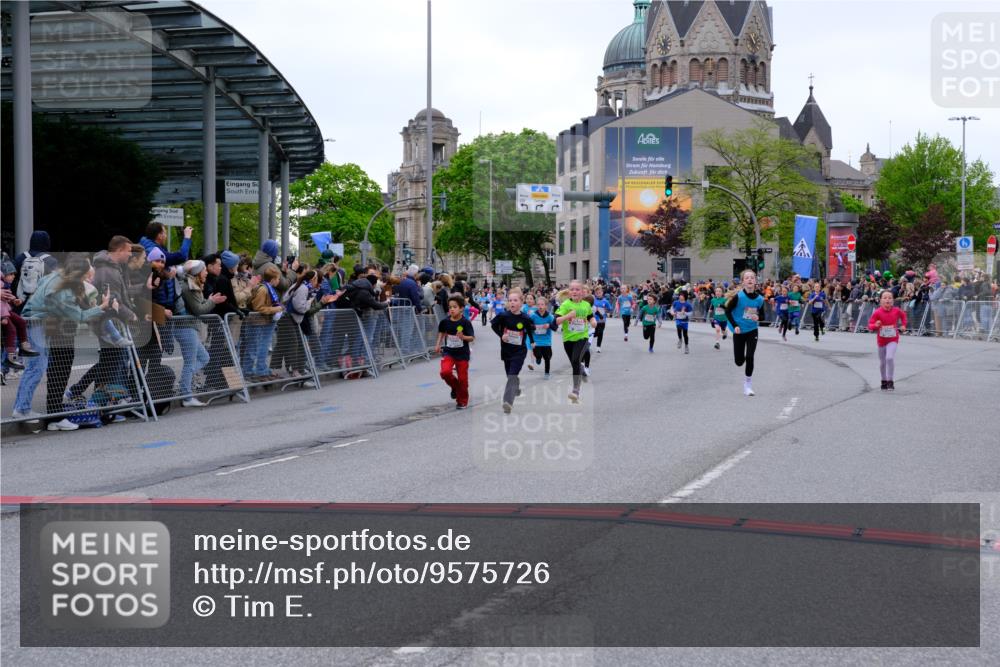 25.04.2026 - Das Zehntel Tim E. http://msf.ph/oto/9575726 25.04.2026 10:54:37 Ziel 5132, 5252, 5360, 5432, 5445, 5726, 5754, 5770, 5778, 5797, 5802, 5805, 6094, 6109, 6127, 6386, 6543, 6636, 6653, 7097, 7130, 7256, 7341, 7584, 7601, 7655, 7717, 7813, 7851, 8008 meine-sportfotos.de