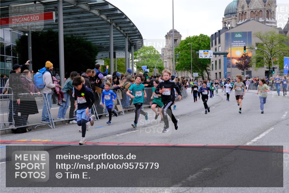 25.04.2026 - Das Zehntel Tim E. http://msf.ph/oto/9575779 25.04.2026 10:54:47 Ziel 5084, 5116, 5370, 5432, 5445, 5726, 5770, 5778, 5798, 5857, 5923, 6026, 6217, 6299, 6322, 6404, 6406, 6499, 6514, 6539, 6543, 6666, 6748, 6909, 7813, 7851, 7893, 7925, 8008 meine-sportfotos.de