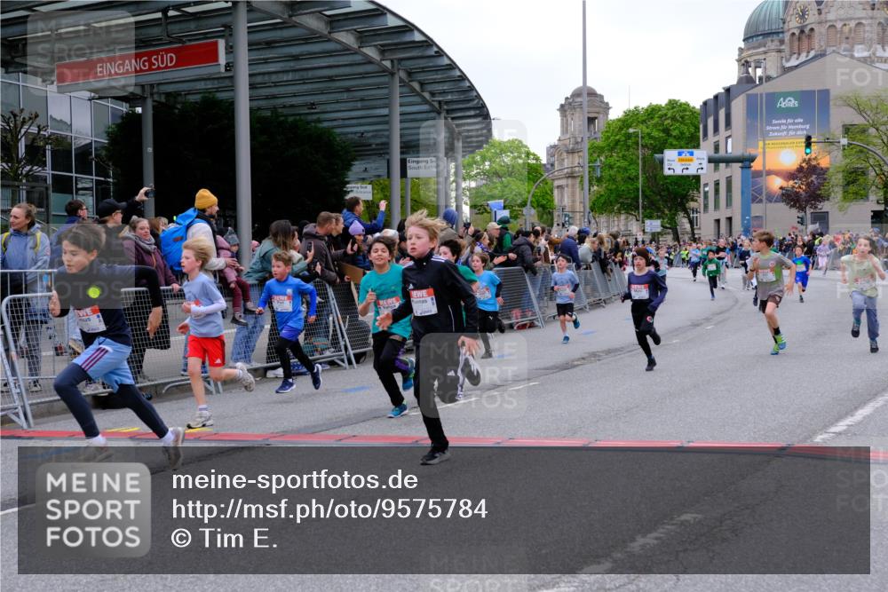 25.04.2026 - Das Zehntel Tim E. http://msf.ph/oto/9575784 25.04.2026 10:54:48 Ziel 5084, 5116, 5370, 5432, 5445, 5726, 5770, 5778, 5798, 5857, 5923, 5959, 6026, 6217, 6299, 6322, 6404, 6406, 6499, 6514, 6539, 6543, 6666, 6748, 6909, 7813, 7851, 7893, 7925 meine-sportfotos.de