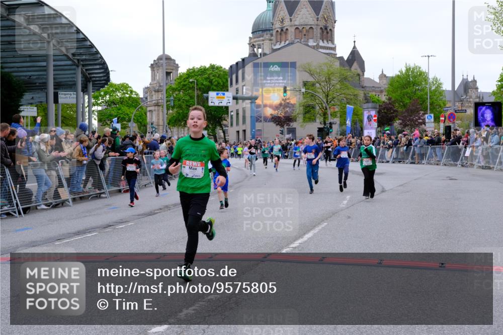 25.04.2026 - Das Zehntel Tim E. http://msf.ph/oto/9575805 25.04.2026 10:54:51 Ziel 5116, 5388, 5456, 5674, 5798, 5857, 5923, 5927, 5959, 6026, 6206, 6217, 6249, 6299, 6404, 6406, 6499, 6514, 6539, 6666, 6748, 6909, 7500, 7517, 7618, 7893, 7925 meine-sportfotos.de