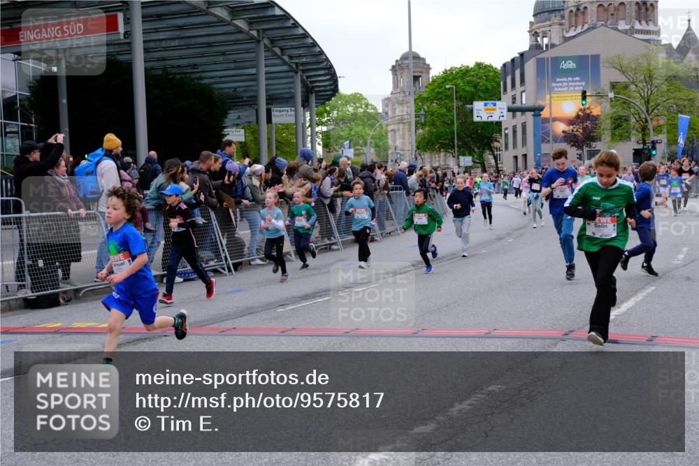 25.04.2026 - Das Zehntel Tim E. http://msf.ph/oto/9575817 25.04.2026 10:54:54 Ziel 5116, 5388, 5456, 5674, 5857, 5923, 5927, 5959, 6061, 6090, 6206, 6217, 6249, 6299, 6404, 6406, 6499, 6514, 6539, 6748, 6909, 6958, 7500, 7517, 7618, 7893 meine-sportfotos.de