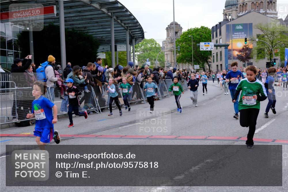 25.04.2026 - Das Zehntel Tim E. http://msf.ph/oto/9575818 25.04.2026 10:54:54 Ziel 5116, 5388, 5456, 5674, 5857, 5923, 5927, 5959, 6061, 6090, 6206, 6217, 6249, 6299, 6404, 6406, 6499, 6514, 6539, 6748, 6909, 6958, 7500, 7517, 7618, 7893 meine-sportfotos.de