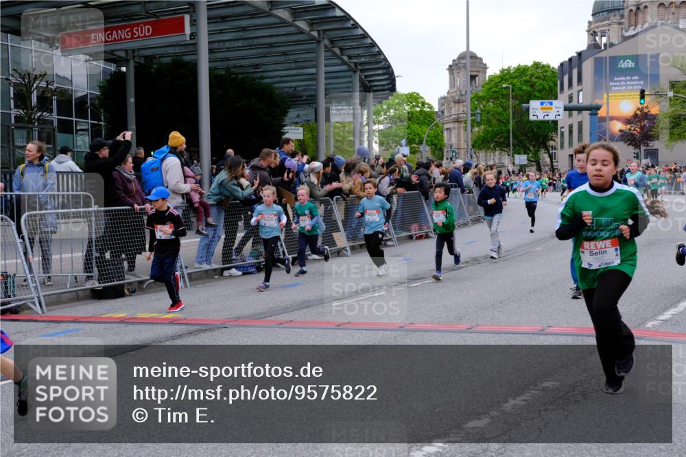 25.04.2026 - Das Zehntel Tim E. http://msf.ph/oto/9575822 25.04.2026 10:54:54 Ziel 5116, 5388, 5456, 5674, 5857, 5923, 5927, 5959, 6061, 6090, 6206, 6217, 6249, 6299, 6404, 6406, 6499, 6514, 6539, 6748, 6909, 6958, 7500, 7517, 7618, 7893 meine-sportfotos.de