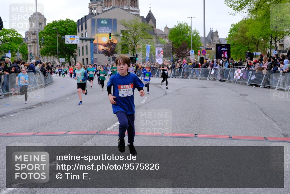 25.04.2026 - Das Zehntel Tim E. http://msf.ph/oto/9575826 25.04.2026 10:54:56 Ziel 5116, 5388, 5394, 5456, 5674, 5857, 5880, 5927, 5959, 6061, 6090, 6206, 6221, 6249, 6404, 6499, 6514, 6539, 6909, 6958, 7500, 7517, 7618, 7807, 7893 meine-sportfotos.de