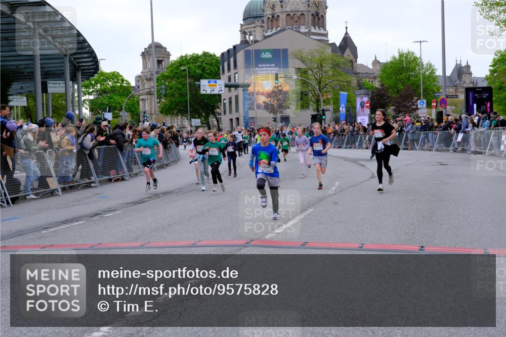 25.04.2026 - Das Zehntel Tim E. http://msf.ph/oto/9575828 25.04.2026 10:54:58 Ziel 5116, 5388, 5394, 5456, 5498, 5674, 5857, 5880, 5927, 5959, 6007, 6061, 6090, 6206, 6221, 6249, 6958, 7177, 7500, 7517, 7618, 7701, 7807, 7856 meine-sportfotos.de