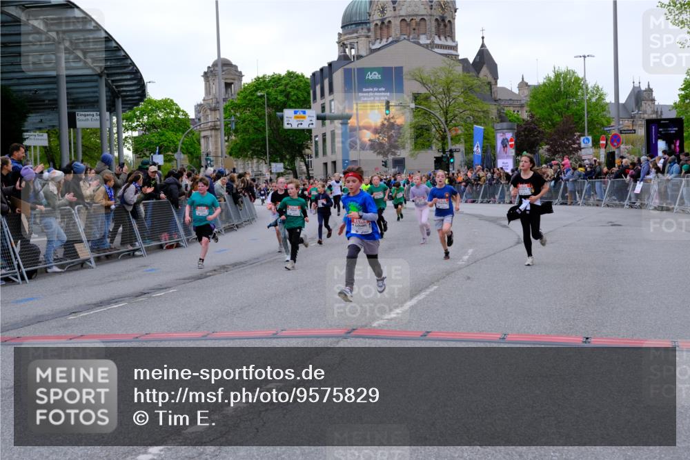25.04.2026 - Das Zehntel Tim E. http://msf.ph/oto/9575829 25.04.2026 10:54:59 Ziel 5116, 5388, 5394, 5456, 5498, 5674, 5880, 5927, 5959, 6007, 6061, 6090, 6206, 6221, 6249, 6958, 7177, 7500, 7517, 7618, 7701, 7807, 7837, 7856 meine-sportfotos.de